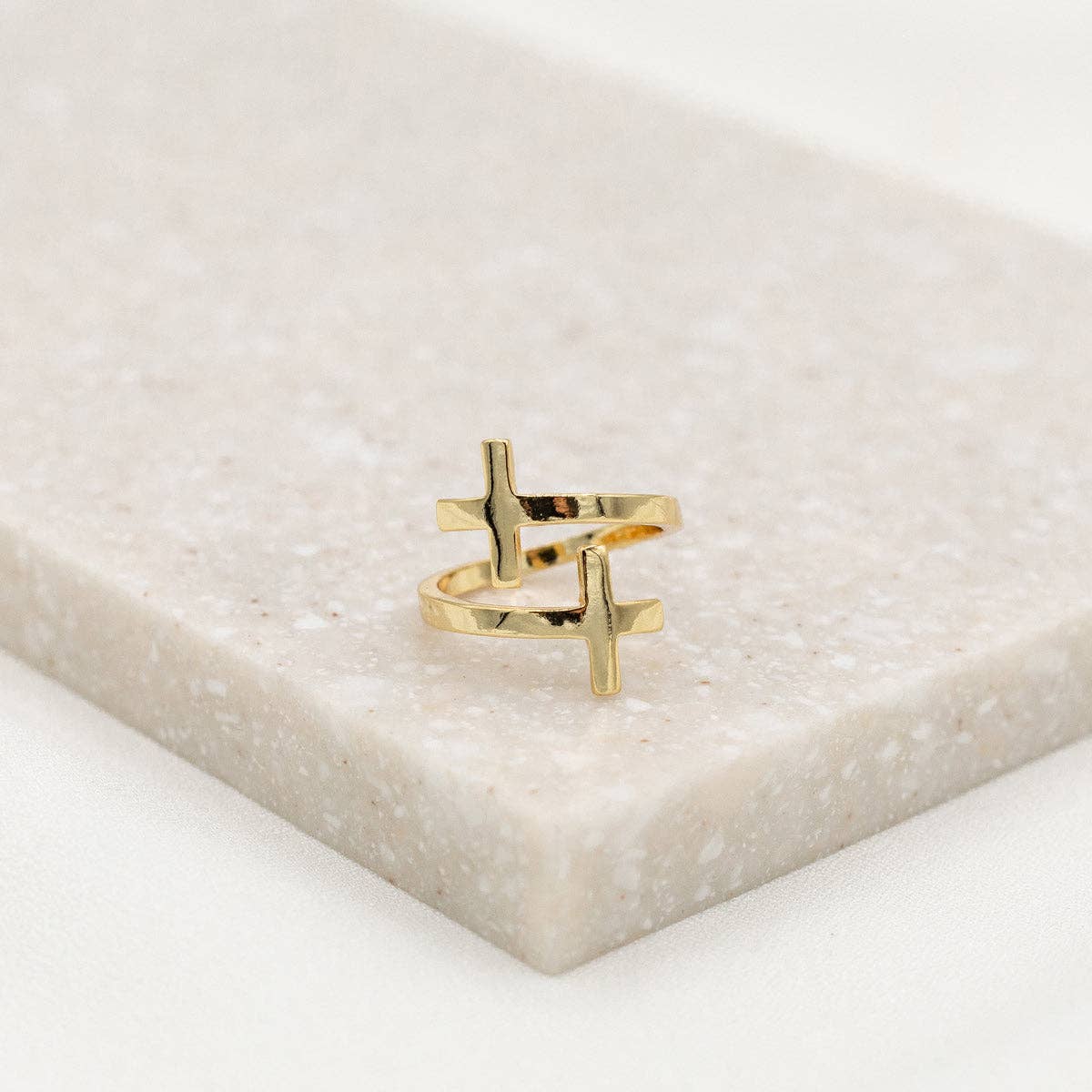 Pillar of Faith Ring Gold
